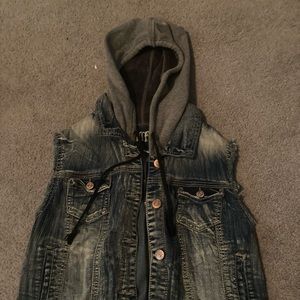 Wallflower Hooded Jean Sleeve-Less Vest